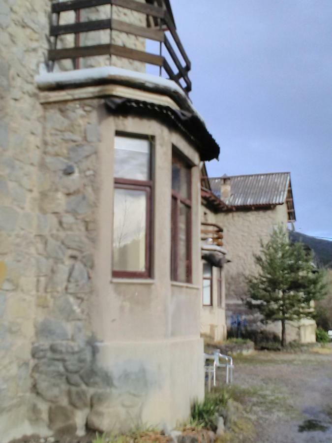 Refugi Quatre Cases Clot del Moro Exterior foto
